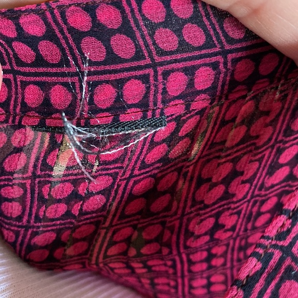 CHICOS (?) vibrant and sheer top with mandarin collar. No tags - believe size XL - Picture 6 of 7